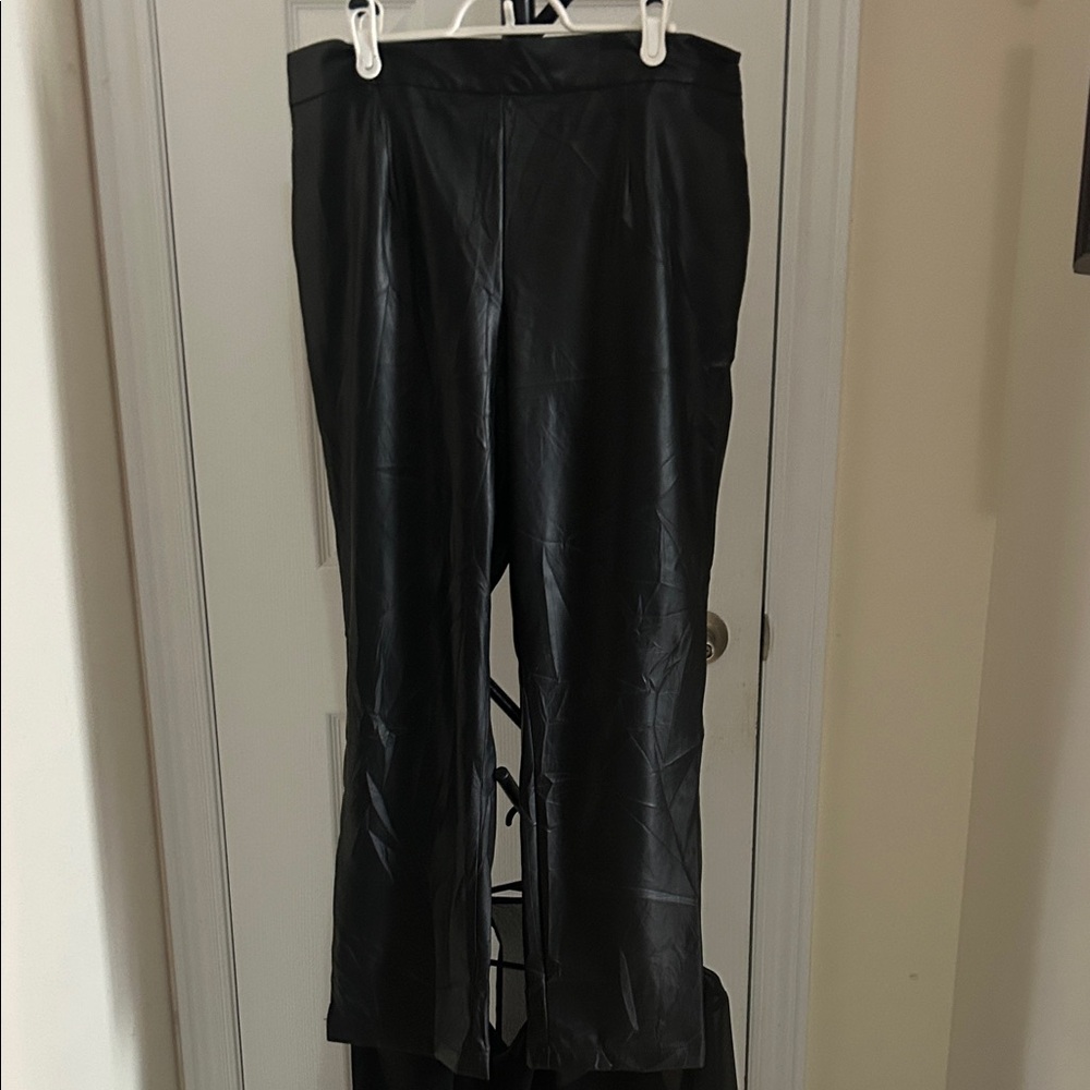 DKNY Wide Leg Black Pants